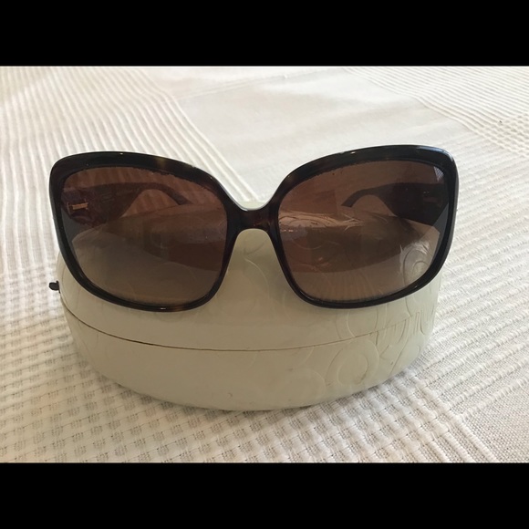 Coach Accessories - Coach tortoise shell sun glasses